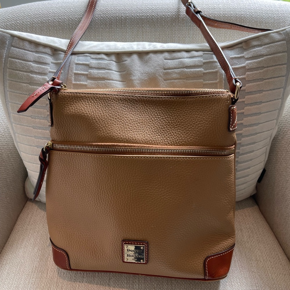 Dooney & Burke Crossbody EUC